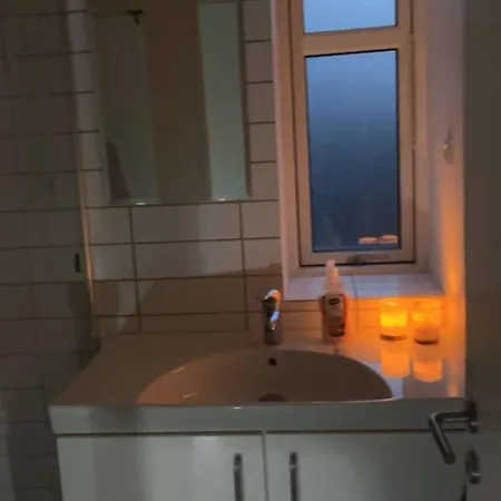 Apartment Cozy New In Center